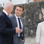 Emmanuel Macron au Conseil européen pour concrétiser la riposte économique à Joe Biden