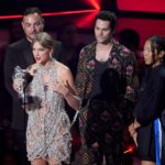 Taylor Swift et Bad Bunny triomphent aux MTV Video Music Awards