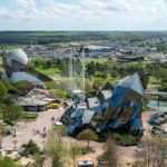 Un élève en sortie scolaire exclu du Futuroscope pour un salut nazi : “un phénomène croissant”, selon le parc