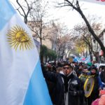 Argentine : forte mobilisation en soutien à Cristina Kirchner, condamnée et assignée à résidence