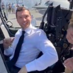 Au Salon du Bourget, Jordan Bardella ne peut s’empêcher une pique sur le physique de Bayrou