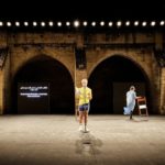 Au festival d’Avignon, “Israel & Mohamed”, un spectacle qui scrute joyeusement l’incompréhension de deux pères pour leur enfant