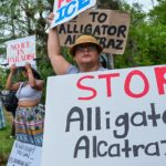 “Alligators et pythons”: la Floride construit une prison pour migrants au milieu des Everglades