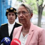 Ciblé par Élisabeth Borne parce qu’il a fermé les écoles, le maire de Tours lui lance une invitation