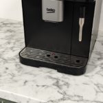 Actualité : Soldes / Bon plan – La machine à café automatique avec broyeur Beko CEG7302B “5 étoiles” à 239,76 € (-20%)