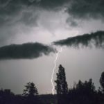 Des applications permettent de suivre l’évolution en temps réel de la pluie ou des orages