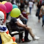 Ce clown professionnel en a marre que son métier serve à moquer Donald Trump