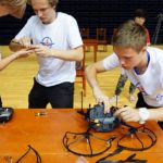 Comment la Russie forme ses enfants à la fabrication de drones dès leur plus jeune âge