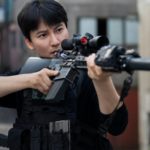 Gros flingues et société qui s’effondre… Ce thriller du Top 10 Netflix est une série coup de cœur !