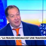 Lutter contre la fraude sociale ? Finissons-en avec les 2.5 millions de cartes de sécurité sociale frauduleuses, comme le proposait Charles Prats. Michel Taube sur CNEWS