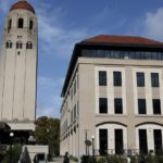 A l’université américaine Stanford, les coupes de Donald Trump provoquent la suppression de plus de 360 postes