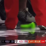 Sextoys lancés pendant des match de WNBA : quel est le rapport avec les cryptobros ?