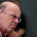 Monétiser la 5e semaine de vacances ? Éric Lombard botte en touche : « celle-là, je ne l’ai pas vue »