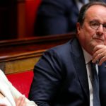 Pour éviter la censure sur le budget, Hollande invite Bayrou à le « réviser profondément »